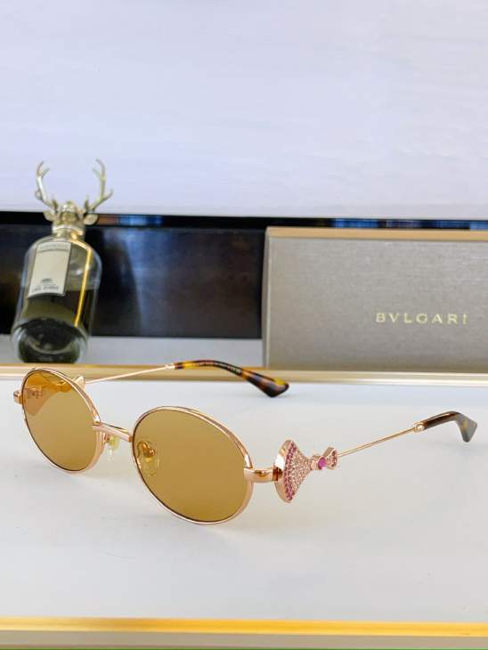 Picture of Bvlgari Sunglasses _SKUfw80049631fw